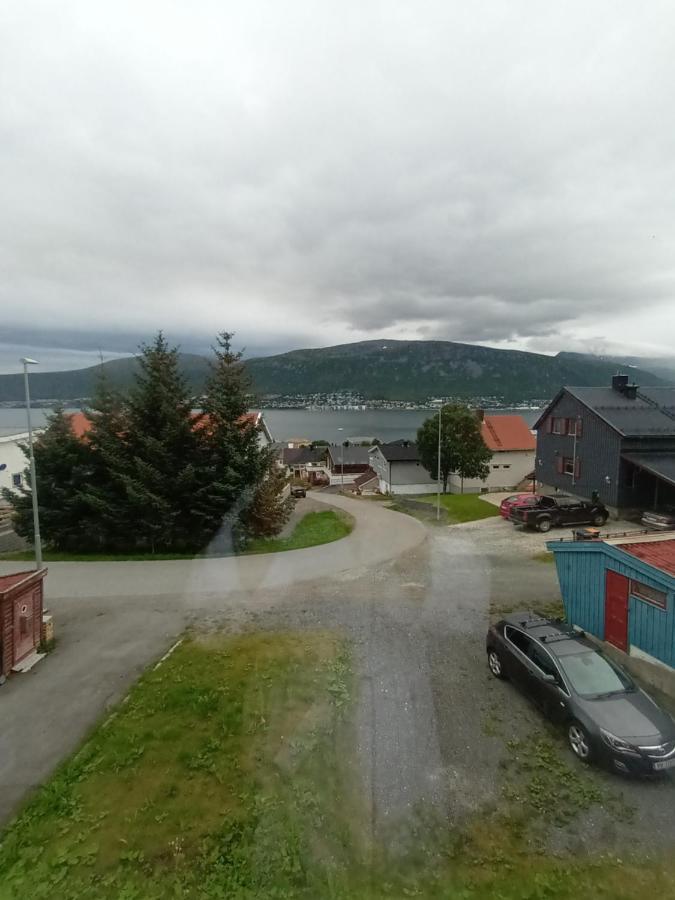Olgas Apartment Tromso Exterior photo